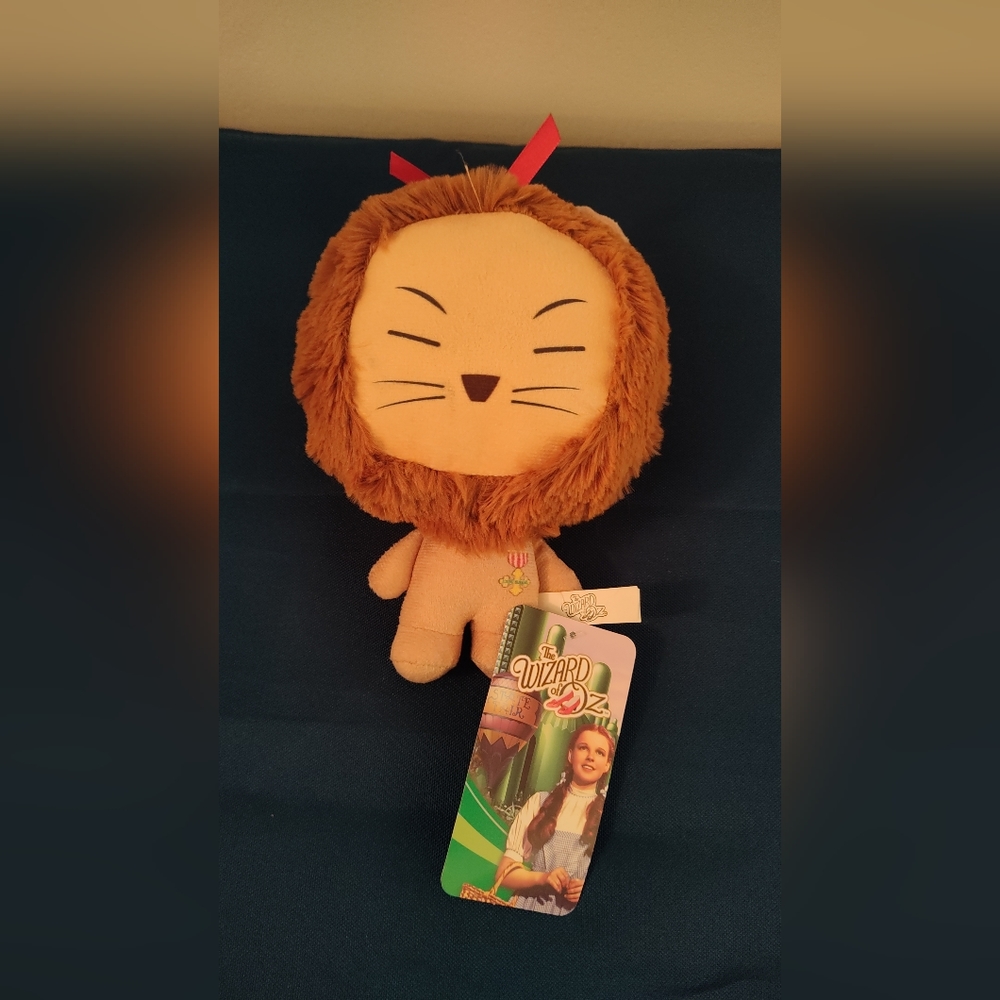 Wizard of oz cowardly lion